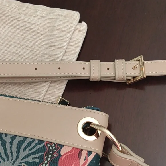 Spartina 449 Blue and Tan Crossbody Bag - Picture 13 of 16